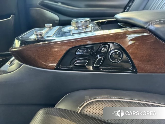 Genesis EQ900 2018 Черный из Кореи, фото 5