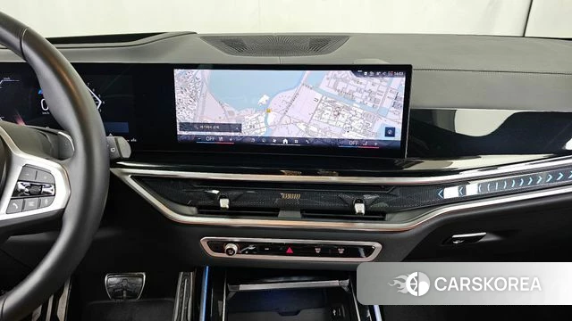 BMW X7 (G07) 2023 Белый из Кореи, фото 5