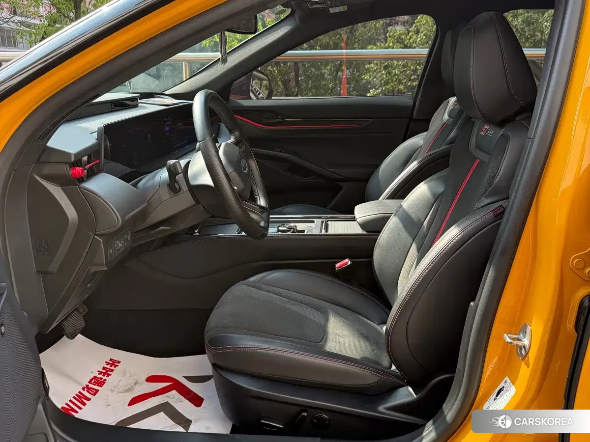 Ford Mondeo 2024 Yellow/orange из Китая, фото 5