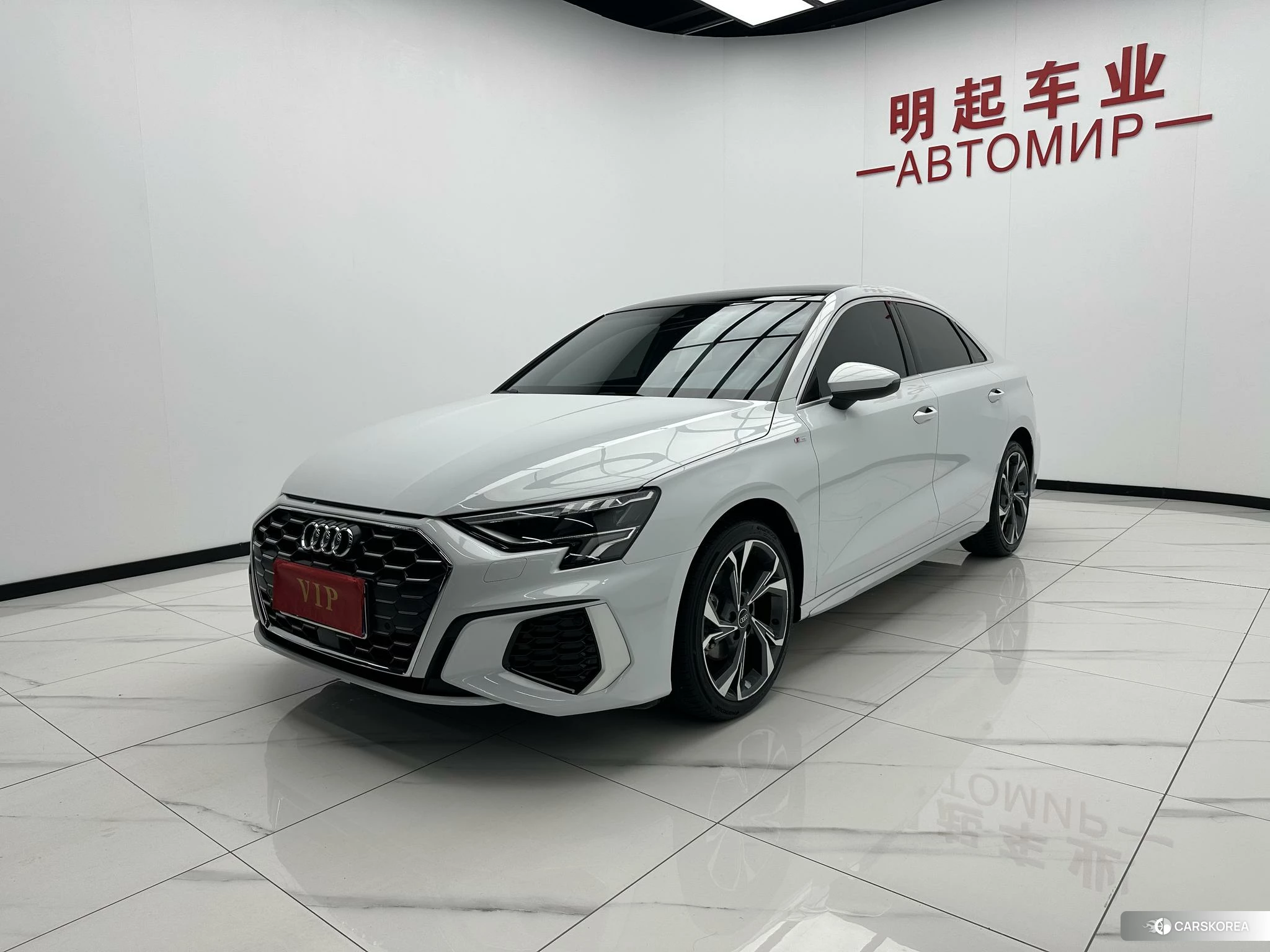 Audi A3 2023 Белый из Китая, фото 5
