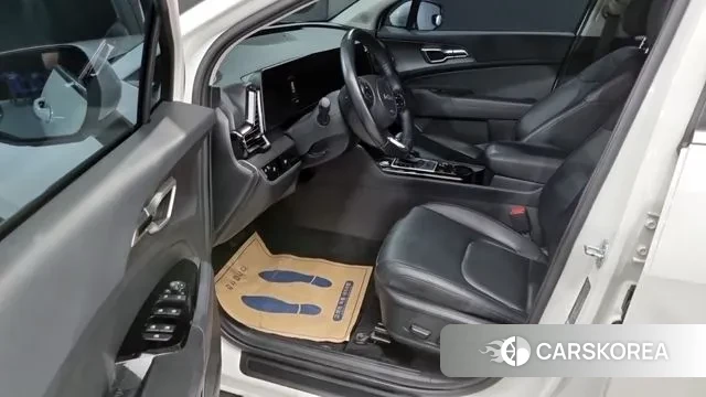 Kia Sportage 5th Generation 2022 Белый из Кореи, фото 5