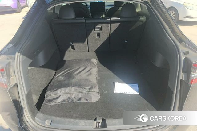 Tesla Model Y 2023 Черный из Китая, фото 5