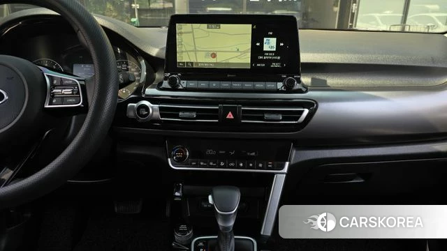 Kia Seltos 2020 Белый из Кореи, фото 5