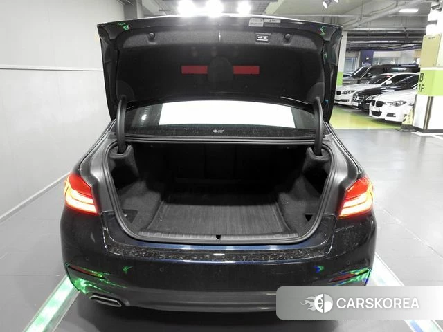 BMW 5 Series (G30) 2020 Черный из Кореи, фото 5