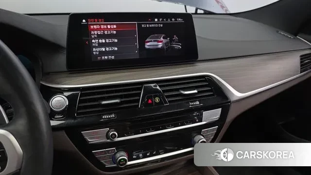 BMW 6 Series GT (G32) 2019 Светло-серебряный цвет из Кореи, фото 5