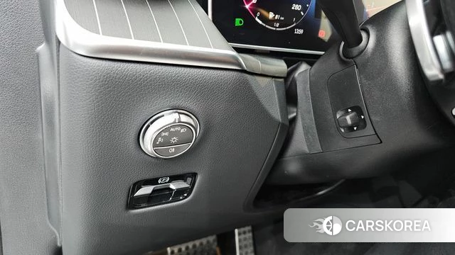 Mercedes-Benz GLC-Class X254 2024 Белый из Кореи, фото 5