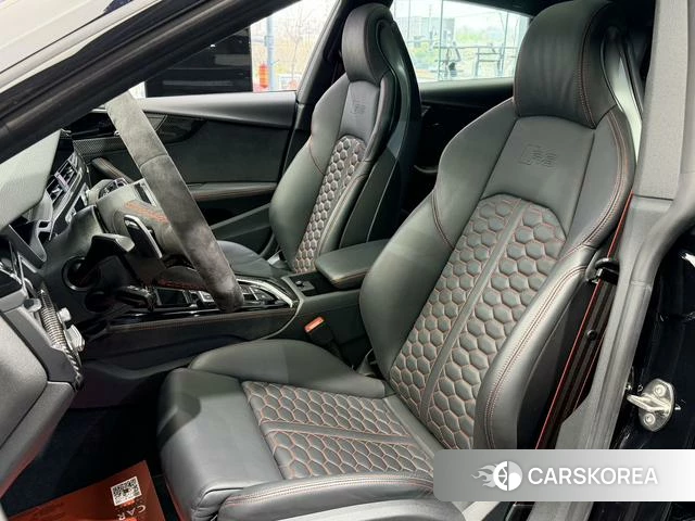 Audi RS 5 2024 Черный из Китая, фото 5
