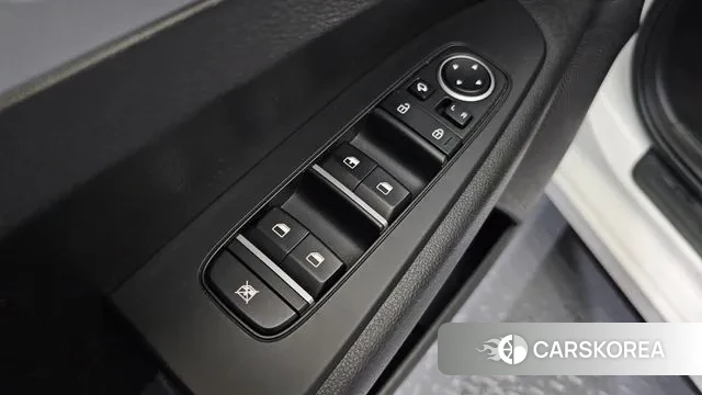 Kia The New K3 2nd generation 2021 Белый из Кореи, фото 5