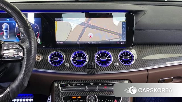 Mercedes-Benz E-Class W213 2018 Белый из Кореи, фото 5