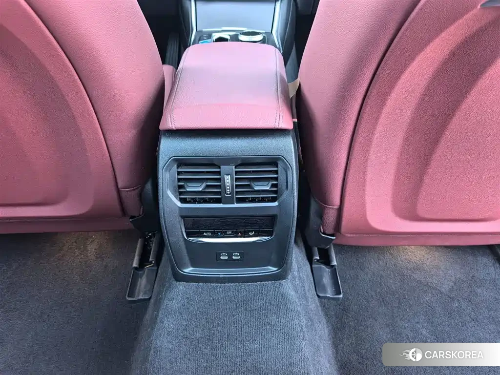 BMW i3 2025 Белый из Китая, фото 5