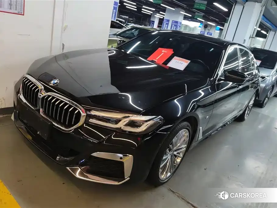 BMW 5 series 2023 Черный из Китая, фото 5