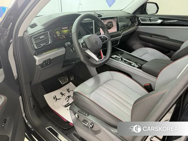 Volkswagen Tourang 2024 Черный из Китая, фото 5