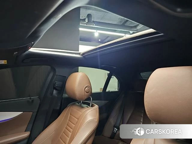 Mercedes-Benz E-Class W213 2021 Белый из Кореи, фото 5