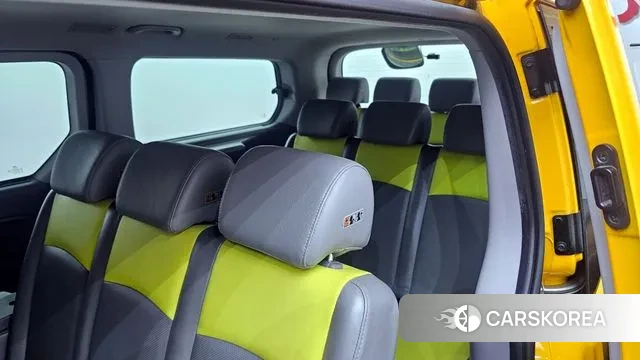 Hyundai The New Grand Starex 2021 Желтый из Кореи, фото 5