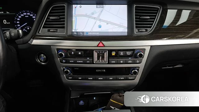 Genesis G80 2018 Черный из Кореи, фото 5