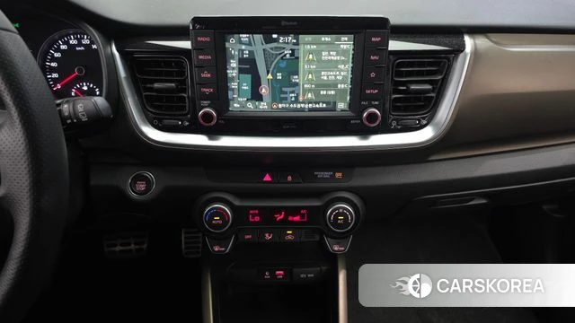 Kia Stonic 2019 Белый из Кореи, фото 5