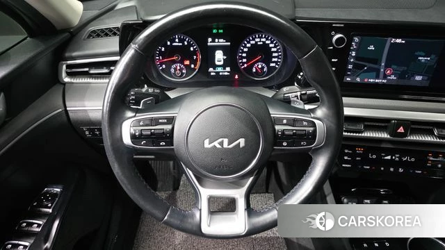 Kia K5 3rd generation 2022 Серебряный из Кореи, фото 5