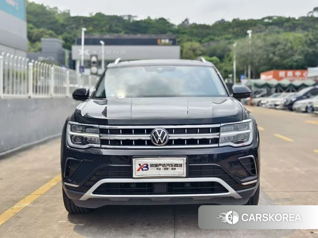 Volkswagen Tourang 2023 Черный из Китая, фото 5