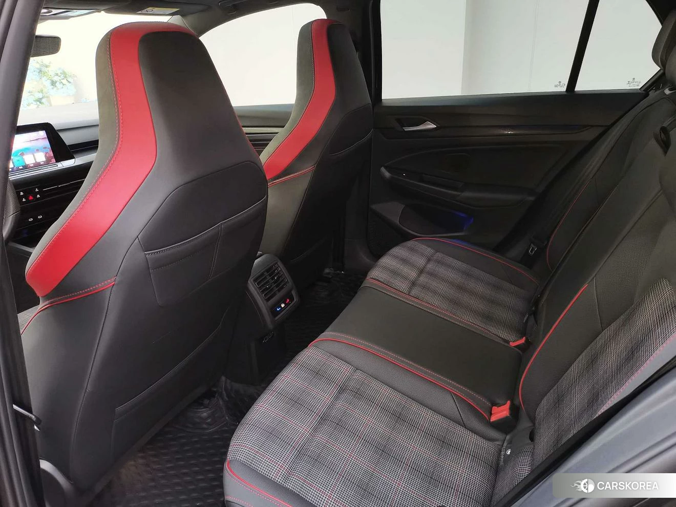 Volkswagen Golf 2021 Темно-серый из Китая, фото 5