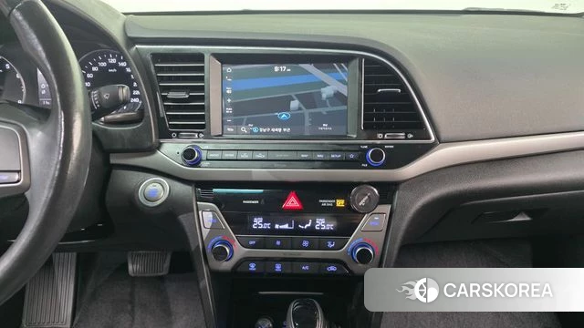 Hyundai Avante AD id 3886426 из Кореи 5