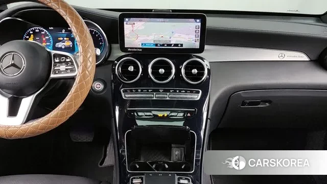 Mercedes-Benz GLC-Class X253 2021 Белый из Кореи, фото 5