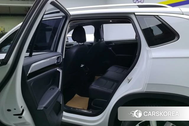 Volkswagen Tuyue 2022 Белый из Китая, фото 5