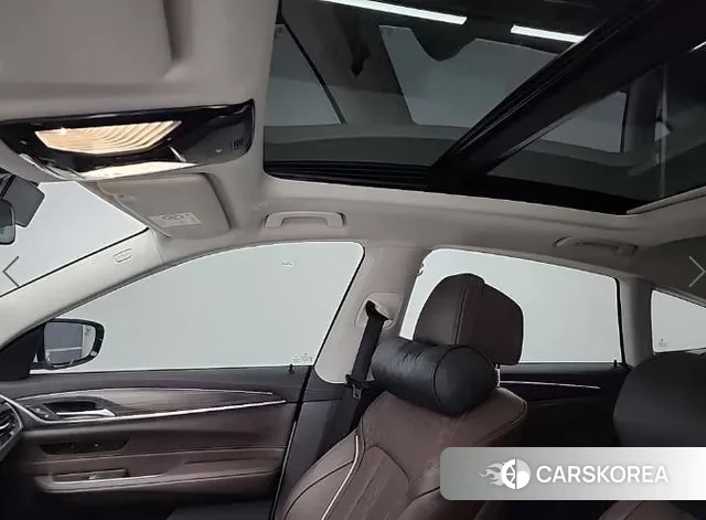 BMW 6 Series GT (G32) 2022 Белый из Кореи, фото 5