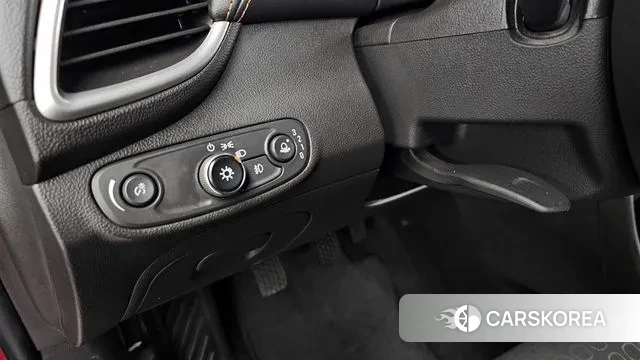 Chevrolet (GM Daewoo) The New Trax 2018 Красный из Кореи, фото 5