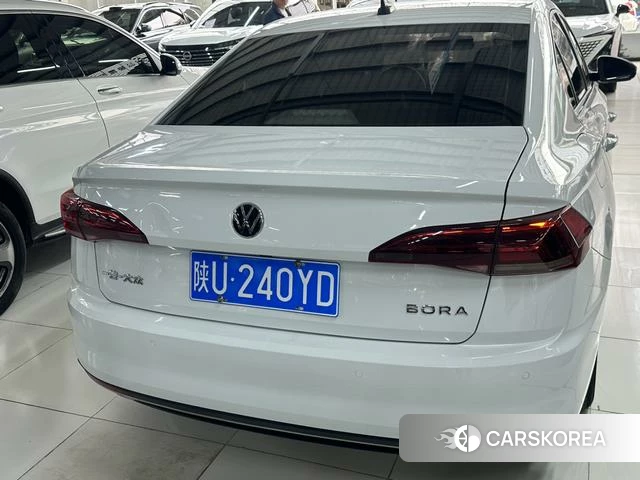 Volkswagen Bora 2021 Белый из Китая, фото 5