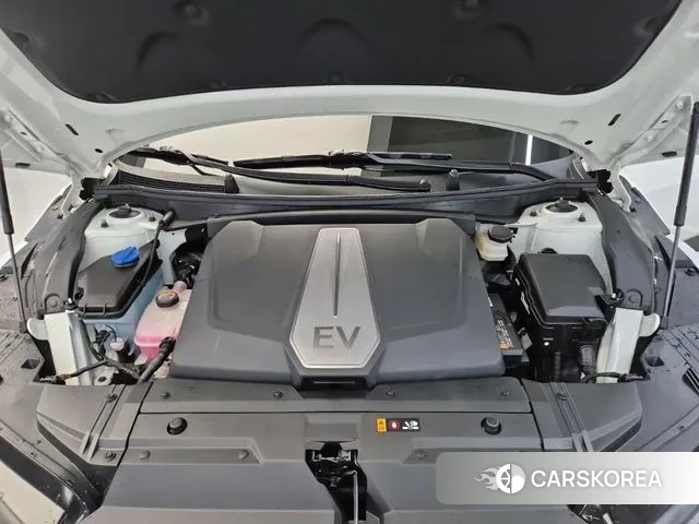 Kia EV6 2023 Белый из Кореи, фото 5