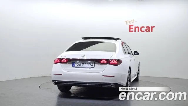 Mercedes-Benz E-Class W214 id 2681070 из Кореи 5