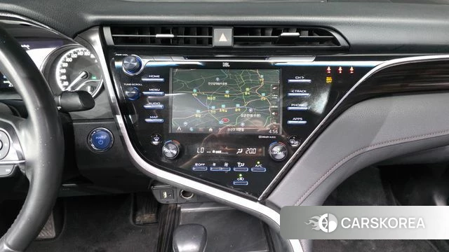 Toyota Camry (XV70) 2018 Серебряный из Кореи, фото 5