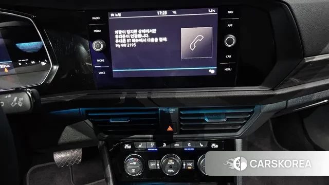 Volkswagen 7th Generation of Jetta 2023 Серебристо-серый из Кореи, фото 5