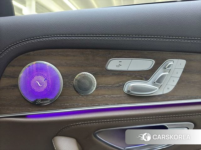 Mercedes-Benz E-class 2024 Черный из Китая, фото 5