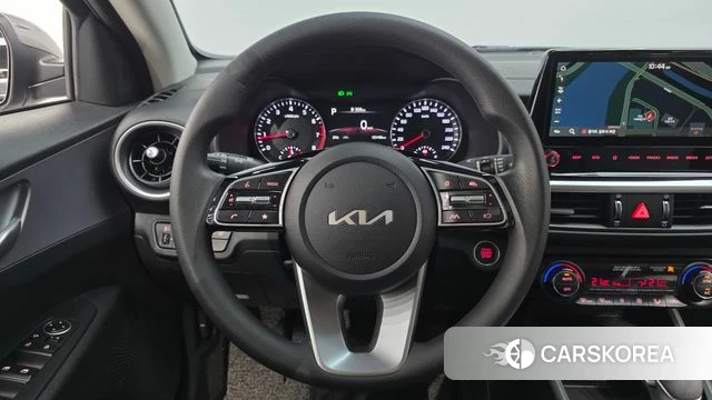 Kia The New K3 2nd generation 2024 Серебристо-серый из Кореи, фото 5