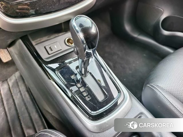 Nissan TIIDA 2022 Белый из Китая, фото 5