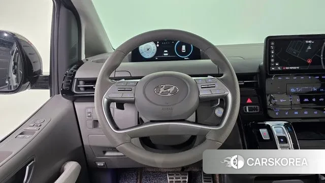 Hyundai Staria 2023 Серебряный из Кореи, фото 5