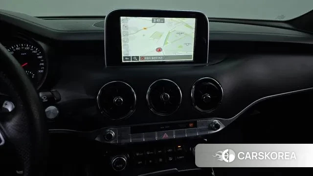 Kia Stinger 2018 Белый из Кореи, фото 5