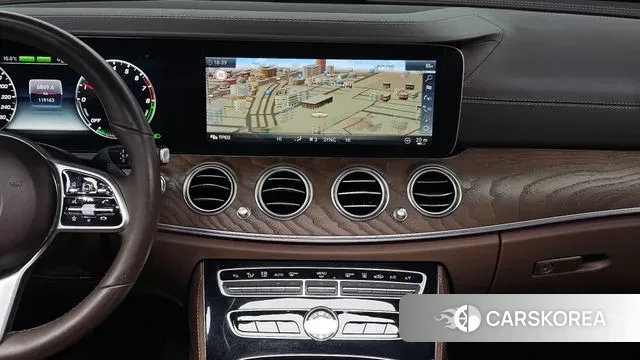 Mercedes-Benz E-Class W213 2019 Серый из Кореи, фото 5