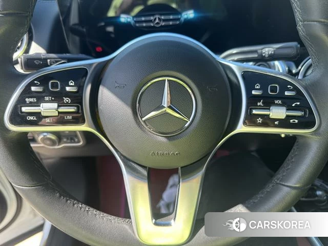 Mercedes-Benz GLB 2022 Белый из Китая, фото 5