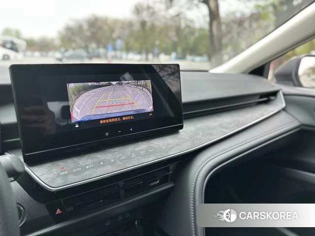 Toyota Camry 2024 Черный из Китая, фото 5