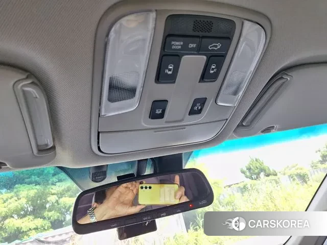 Kia The New Carnival 2019 Белый из Кореи, фото 5