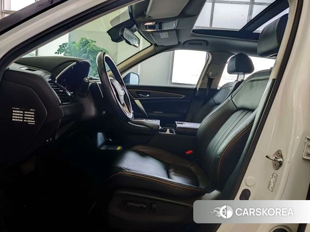 Honda Crown Road 2020 Белый из Китая, фото 5