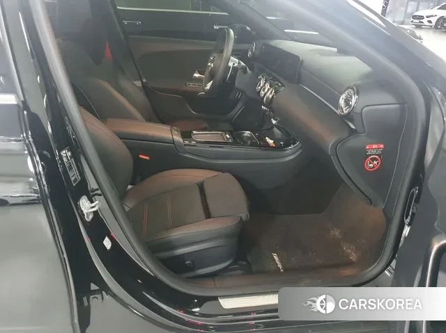 Mercedes-Benz A-Class W177 2024 Черный из Кореи, фото 5