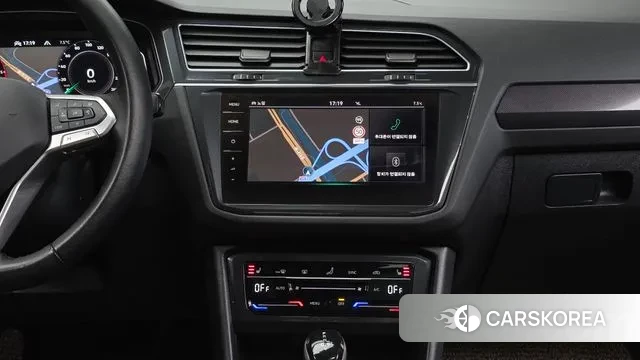 Volkswagen Tiguan second Generation 2023 Черный из Кореи, фото 5