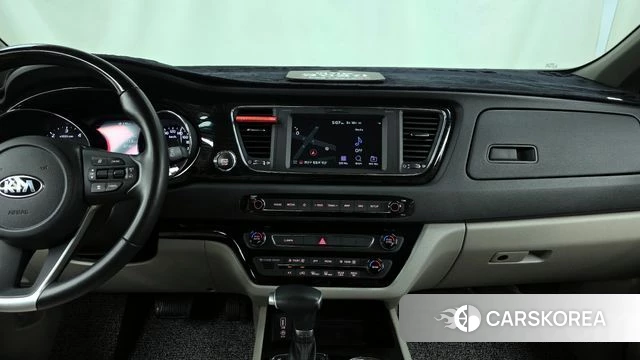 Kia The New Carnival 2019 Черный из Кореи, фото 5