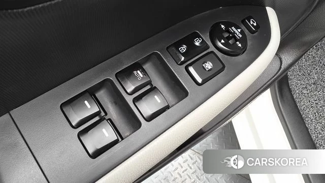 Kia The New Kia Ray 2023 Белый из Кореи, фото 5