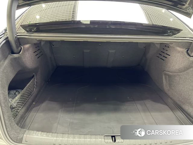 Audi A6L 2025 Черный из Китая, фото 5