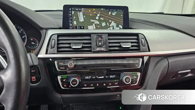 BMW 3 Series (F30) 2018 Серый из Кореи, фото 5