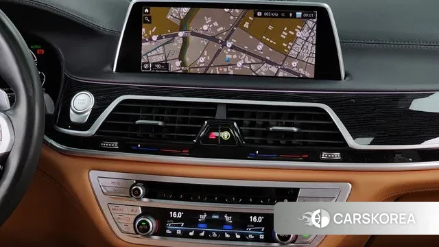 BMW 7 Series (G11) 2020 Черный из Кореи, фото 5